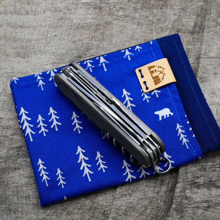 WOOD - HUNTSMAN - dark wash - fertig montiertes Taschenmesser - Titan Grade 5  (Ti 6AI 4V)  - 91mm